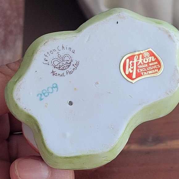 Vintage Lefton Hand Painted Miniature Frogs Figurine Mushroom Original Sticker - Picture 7 of 9